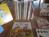 あきのえほん　左　IMG_0319.JPG