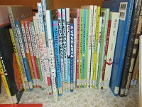 大人もグッとくる絵本　右側　IMG_2468.JPG