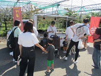 IMG_0570　キッチンカー.JPG